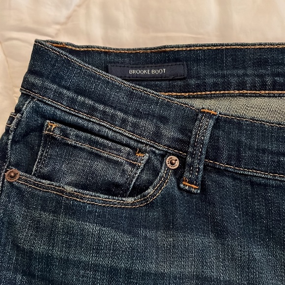 NWT Lucky Brand Brooke Bootcut Jeans 🍀 - Picture 2 of 6
